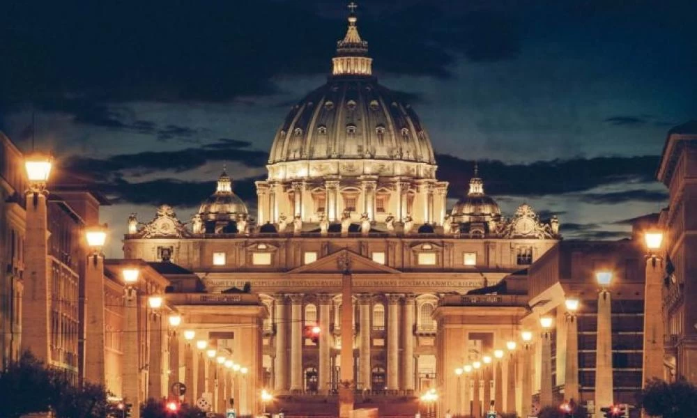 Τεράστιο οικονομικό σκάνδαλο εκατομμυρίων στο Βατικανό